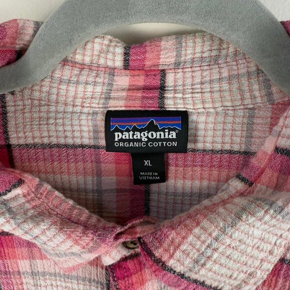 Patagonia Men's A/C® Short Sleeve Beach Shirt Plaid Pink XL - Picture 2 of 6